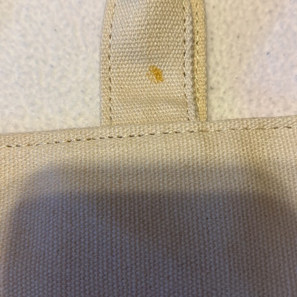 Daisy Marc Jacobs Perfume Bag - Picture 3 of 4